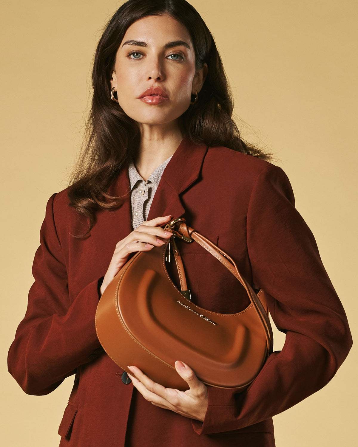 Ornella (cognac) - Italian calf leather women's crossbody bag (with shoulder strap)