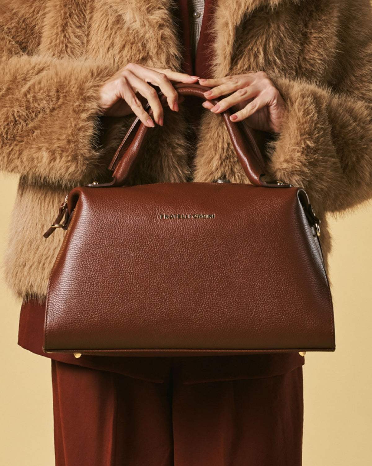 Cecilia (brown) - Italian calf leather women's handbag (with shoulder strap) - Leather Gloves Online - Flyclothing LLC