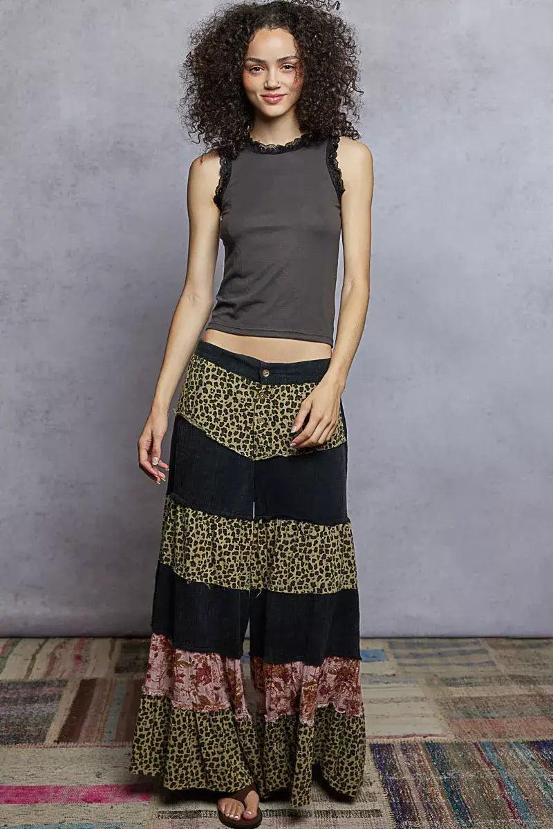POL Round Neck Cropped Tank with Lace Trim - Trendsi - Flyclothing LLC