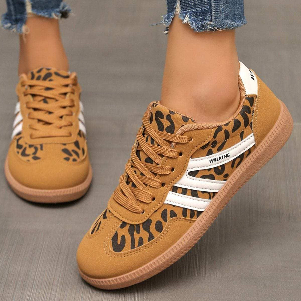 Contrast Lace Up Round Toe Sneakers - Trendsi - Flyclothing LLC