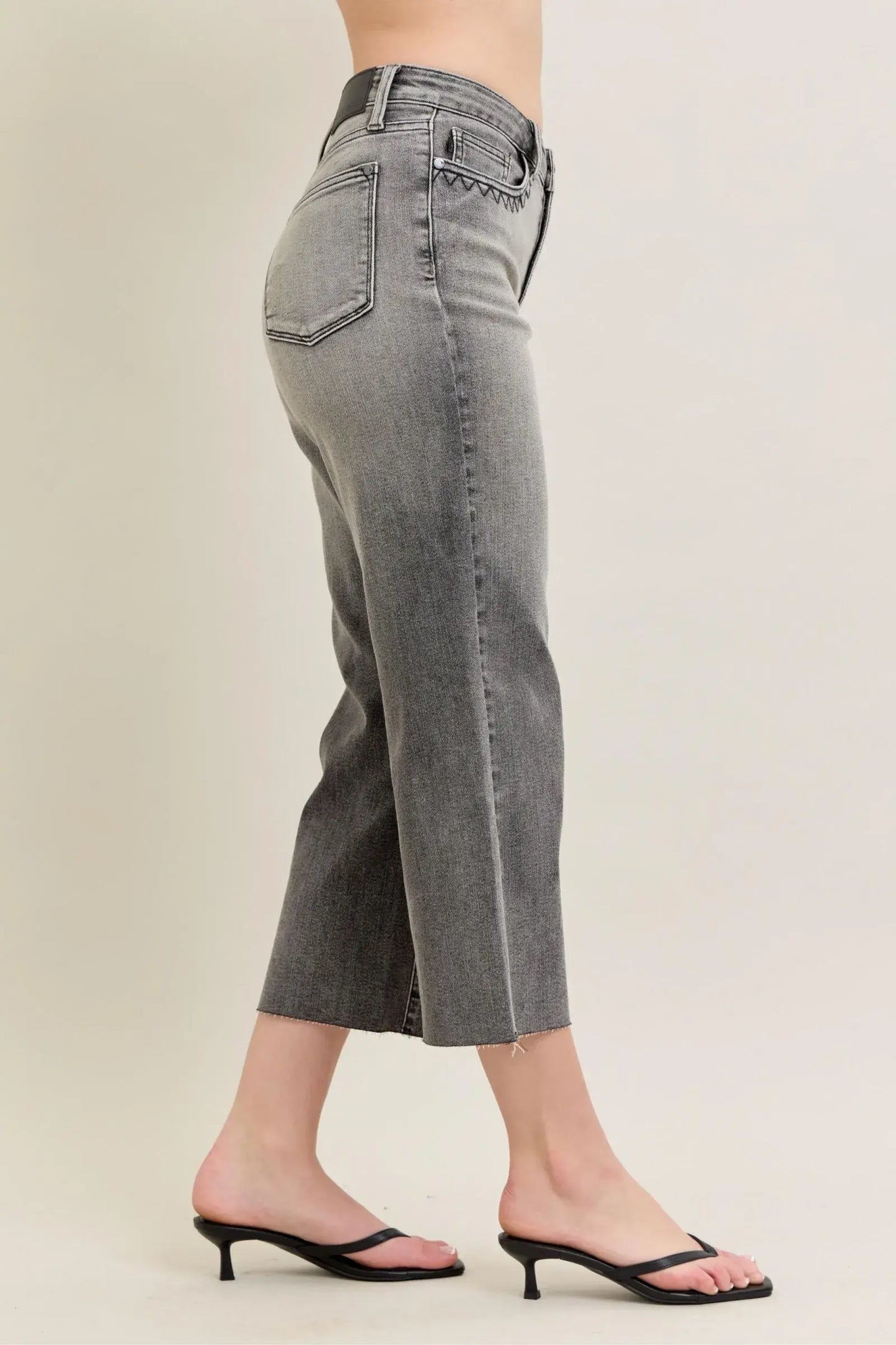 Judy Blue Full Size Wide Leg Capris Jeans Plus Size - Trendsi - Flyclothing LLC