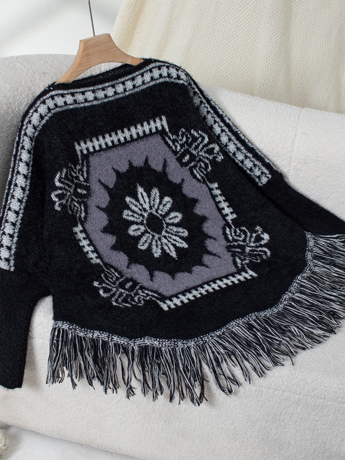 Fringe Geometric Long Sleeve Poncho - Trendsi