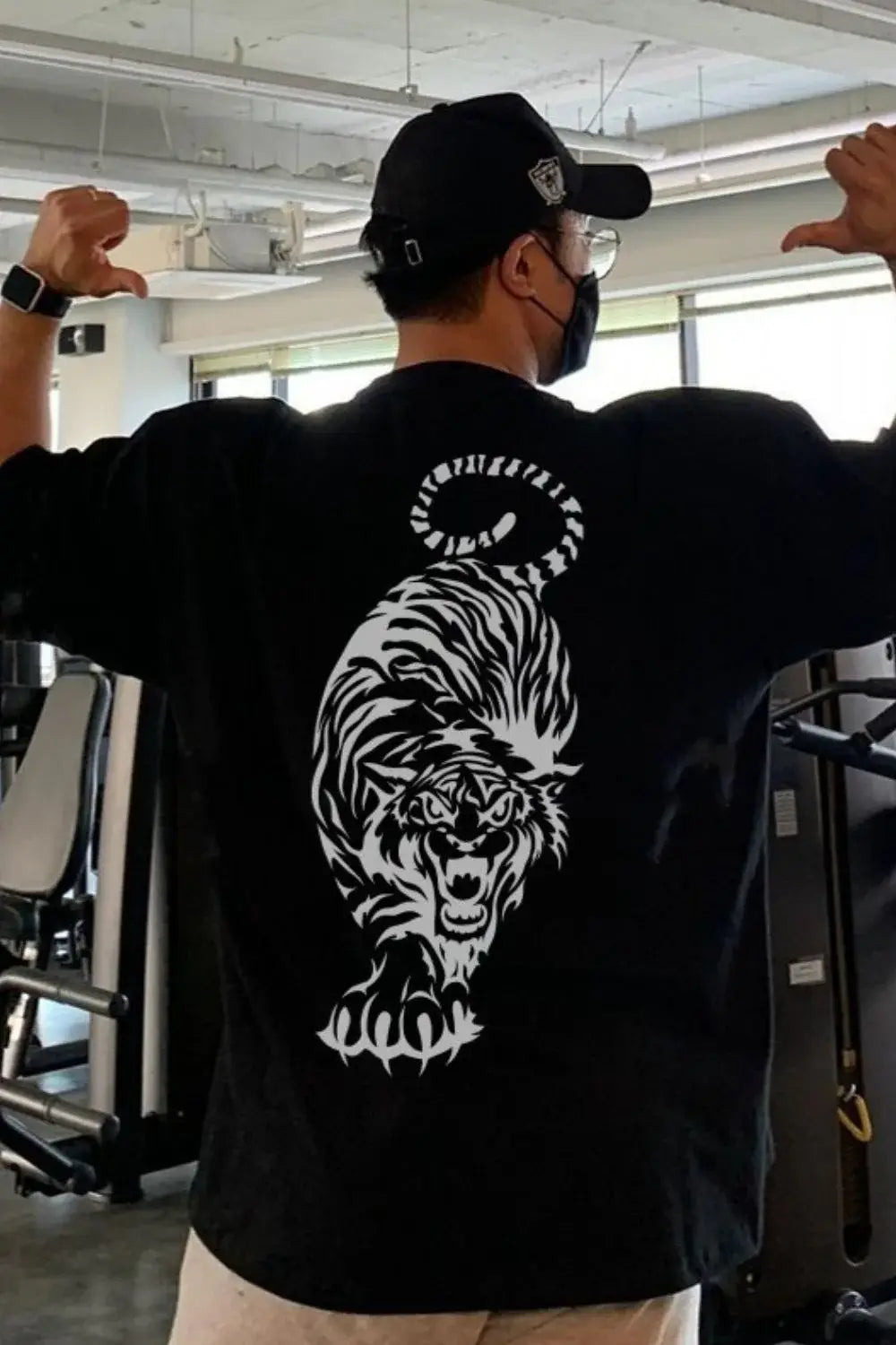 Men's Plus Size Tiger Round Neck Short Sleeve T-Shirt - Trendsi - Flyclothing LLC