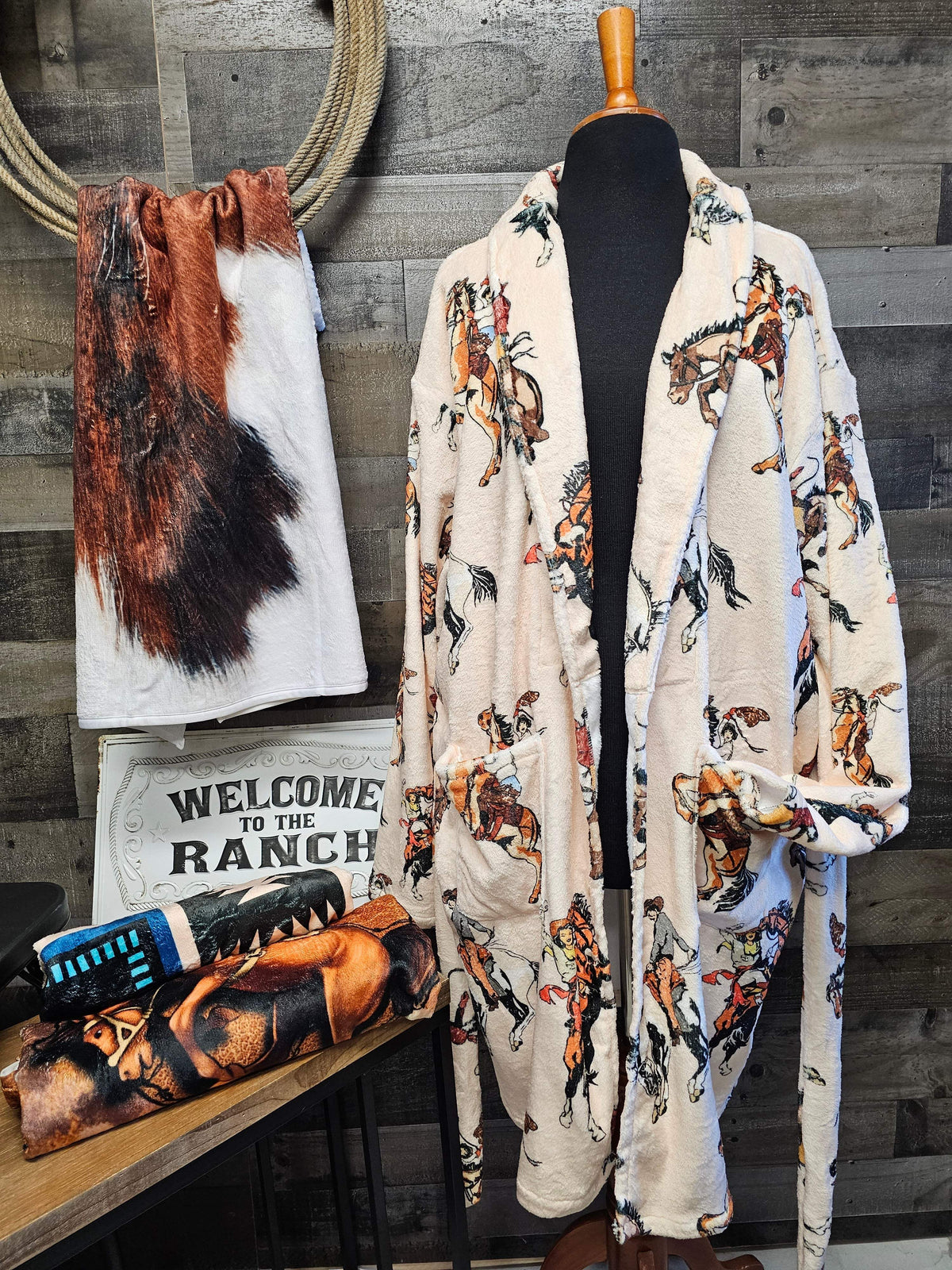 Baha Ranch Vintage Cowgirl Women's Bath Robe - Baha Ranch Western Wear - Flyclothing LLC