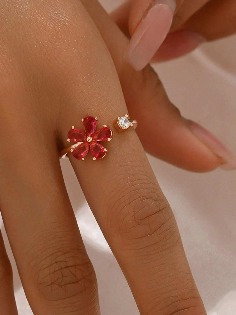 18K Gold-Plated Stainless Steel Zircon Flower Ring - Trendsi - Flyclothing LLC
