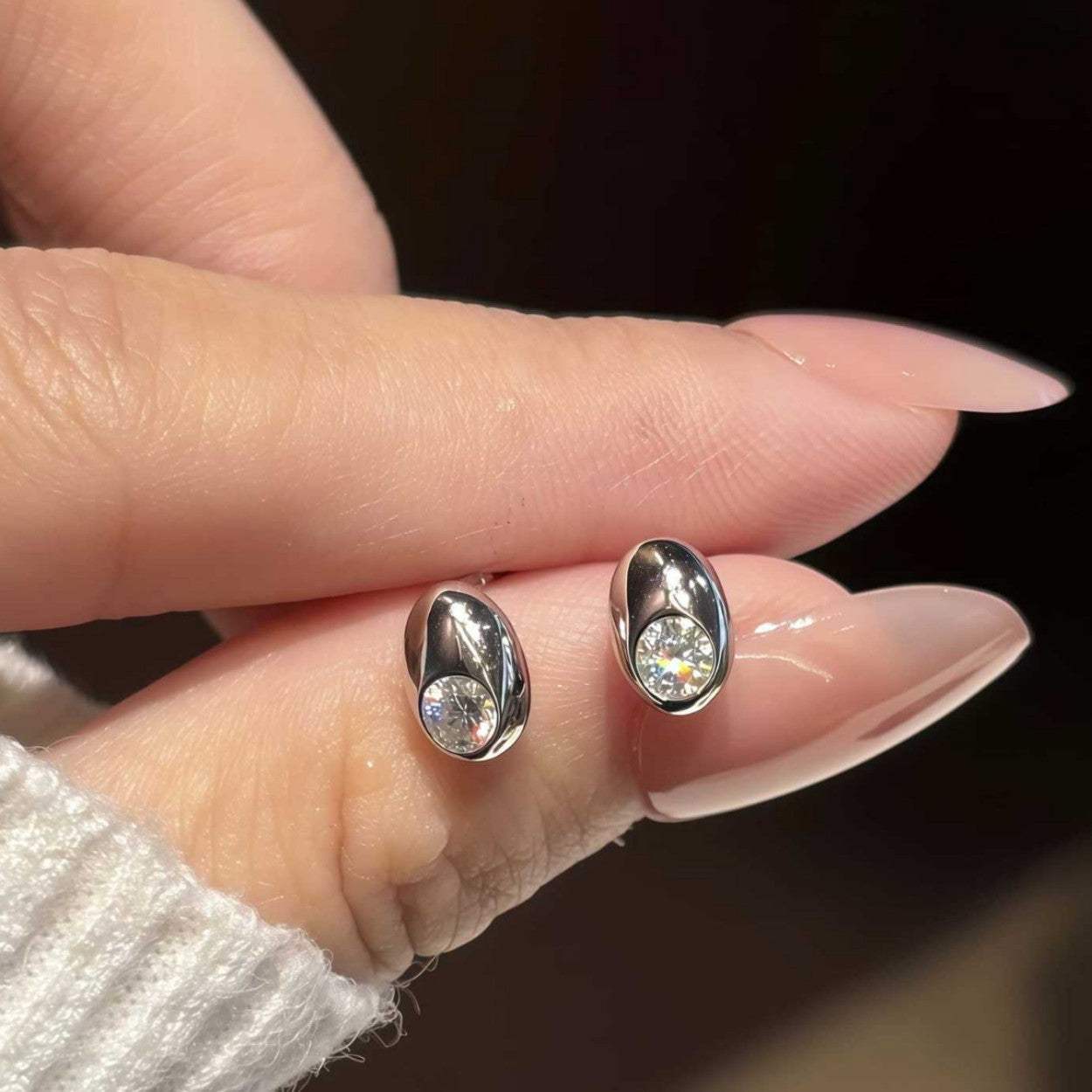 S925 Sterling Silver Oval Stud Earrings With A Single Moissanite Diamond - My Store - Flyclothing LLC