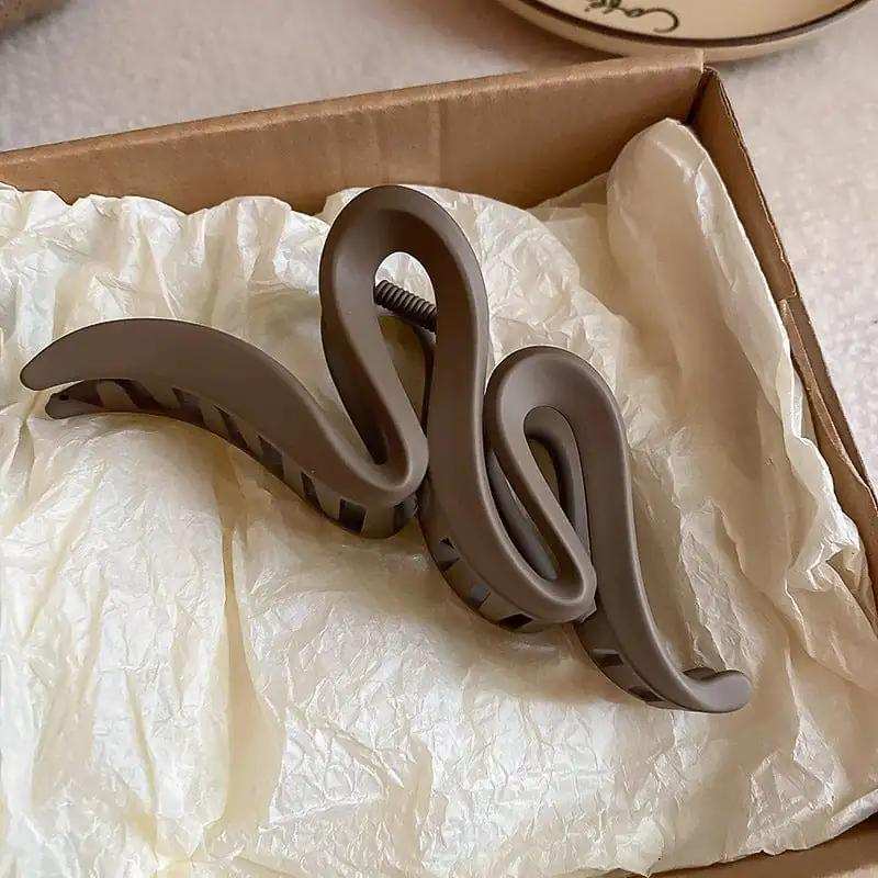 Alloy Acrylic Hair Claw Clip - Trendsi - Flyclothing LLC