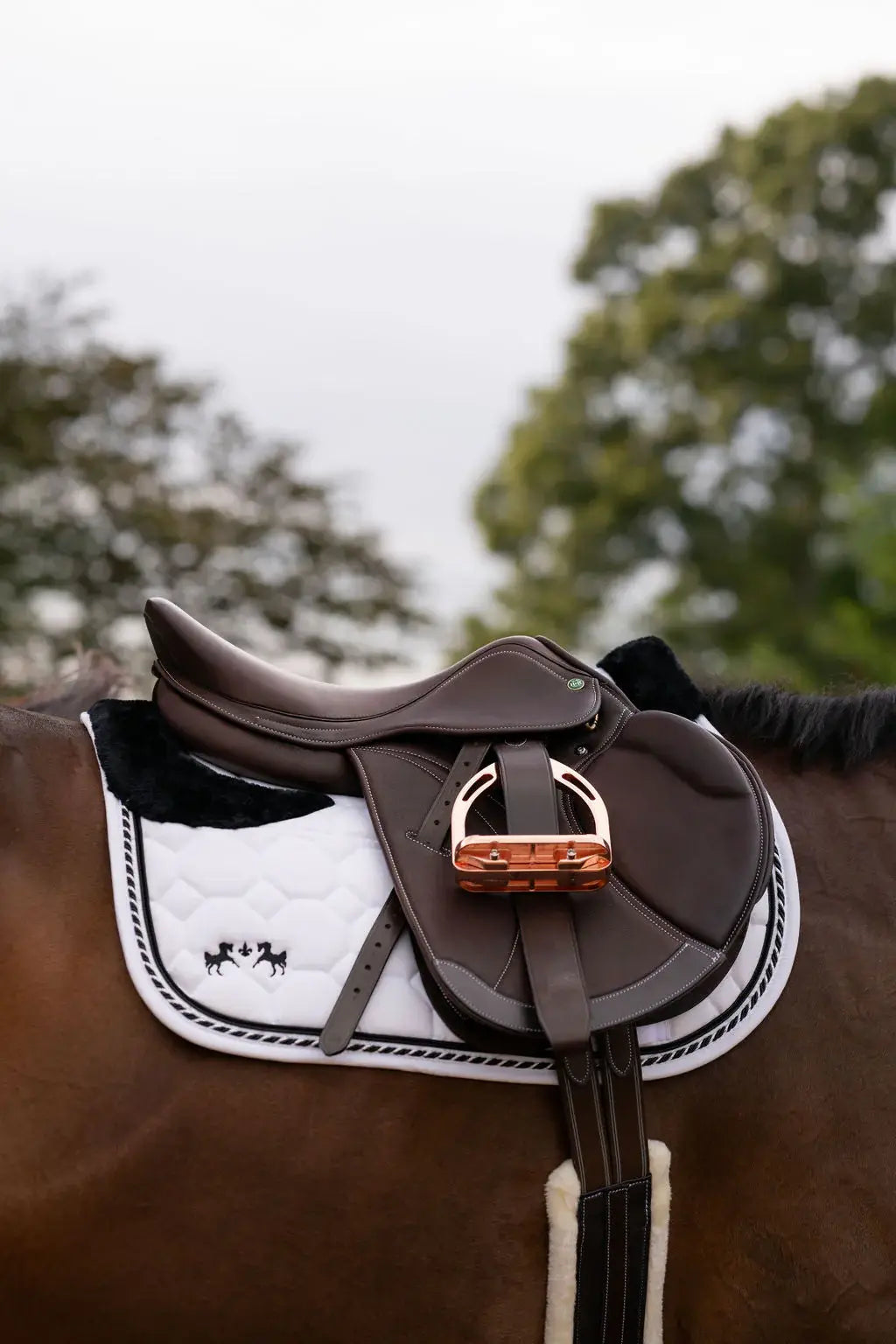 Henri De Rivel Equipe Covered Close Contact IGP Saddle - Breeches.com - Flyclothing LLC