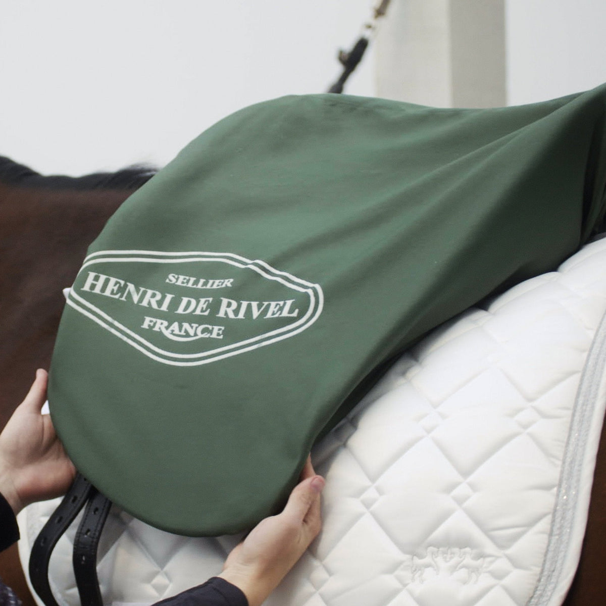 Henri De Rivel Parisian Monoflap IGP Dressage Saddle - Breeches.com - Flyclothing LLC