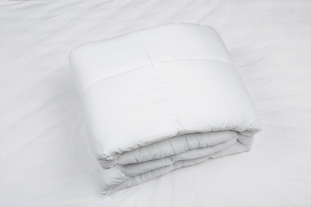 White Twin Microfiber Thread Count Down Alternative Duvet Insert - Homeroots - Flyclothing LLC