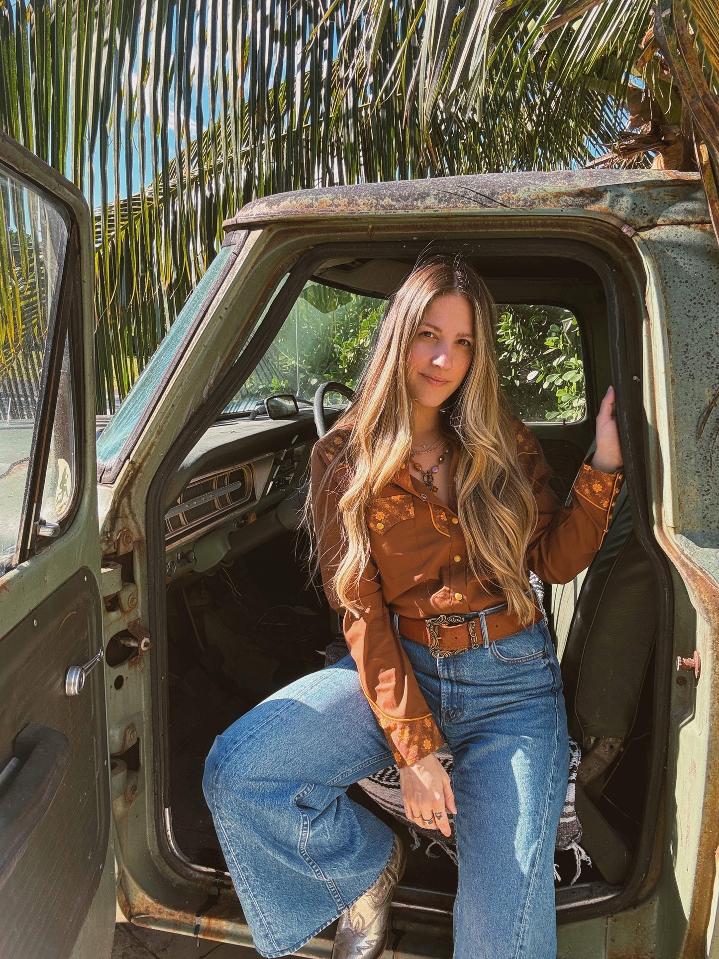 John Wayne Western Pearl Snap Button Up Top In Brown - Lil Bee's Bohemian - Flyclothing LLC