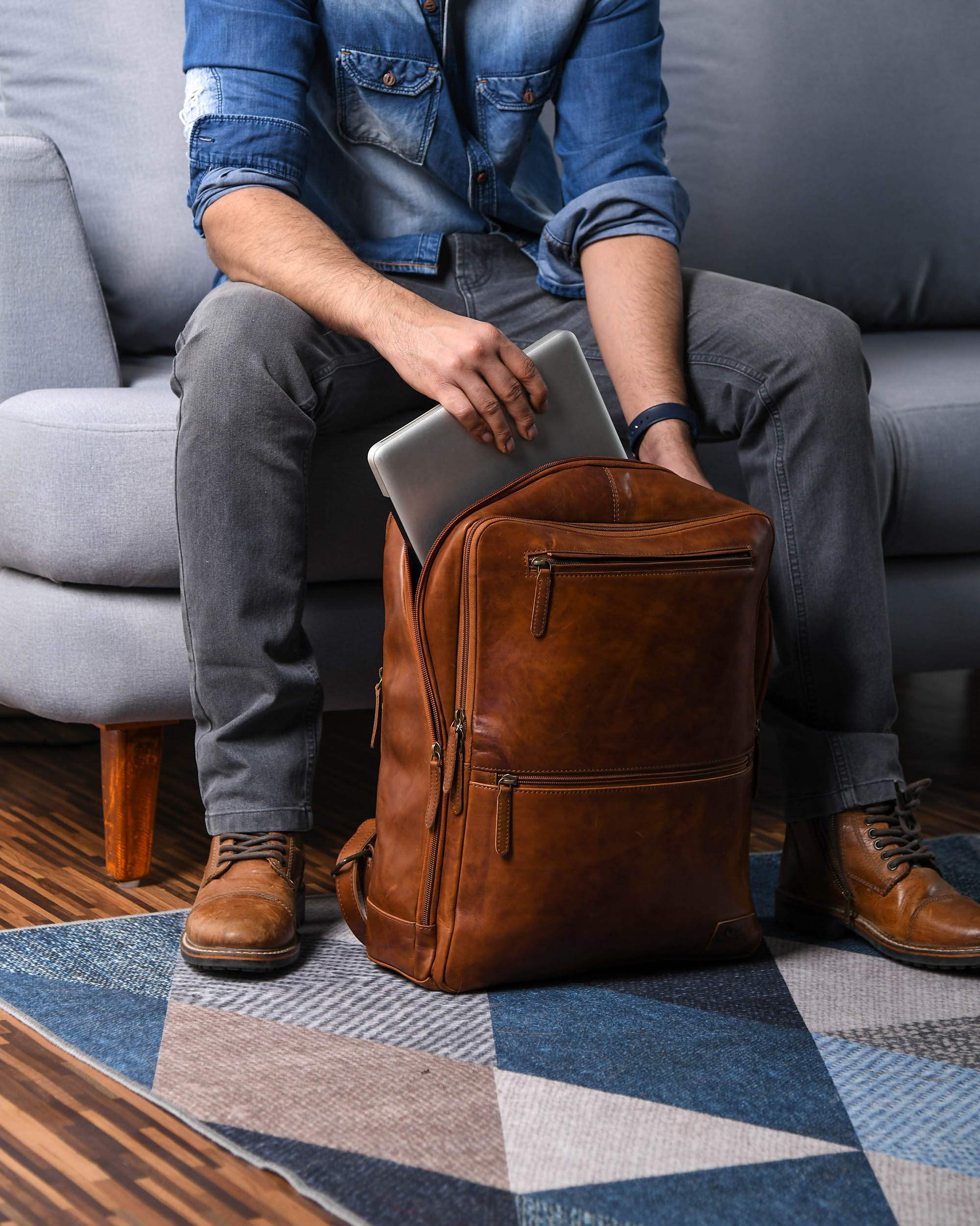 Transit Voyager Backpack Pro - Classy Leather Bags - Flyclothing LLC