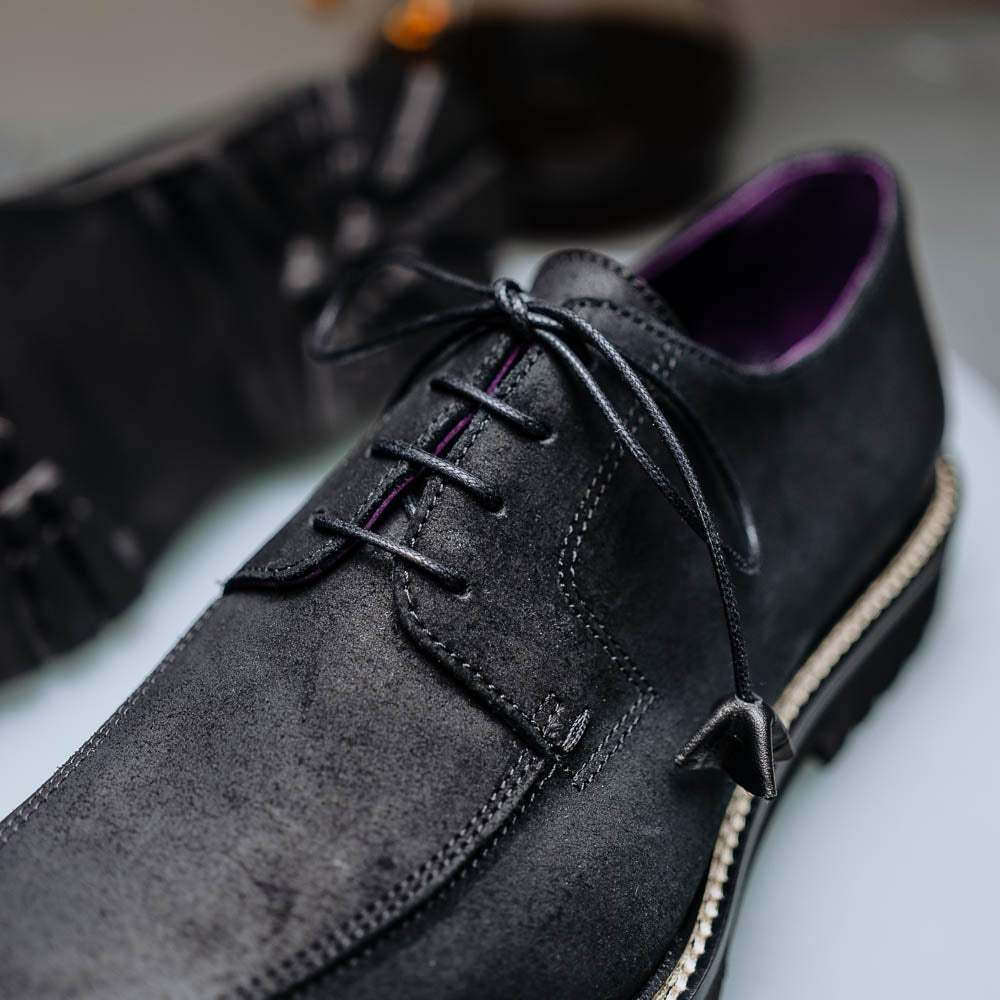 26-224-BLK CAMPO Sueded Goatskin Lace Up with Wax Finish, Black - Zelli Italia - Flyclothing LLC