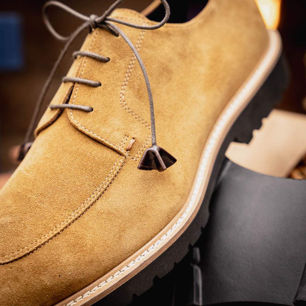 26-220-TOB CAMPO Sueded Goatskin Lace Up, Tobacco - Zelli Italia - Flyclothing LLC