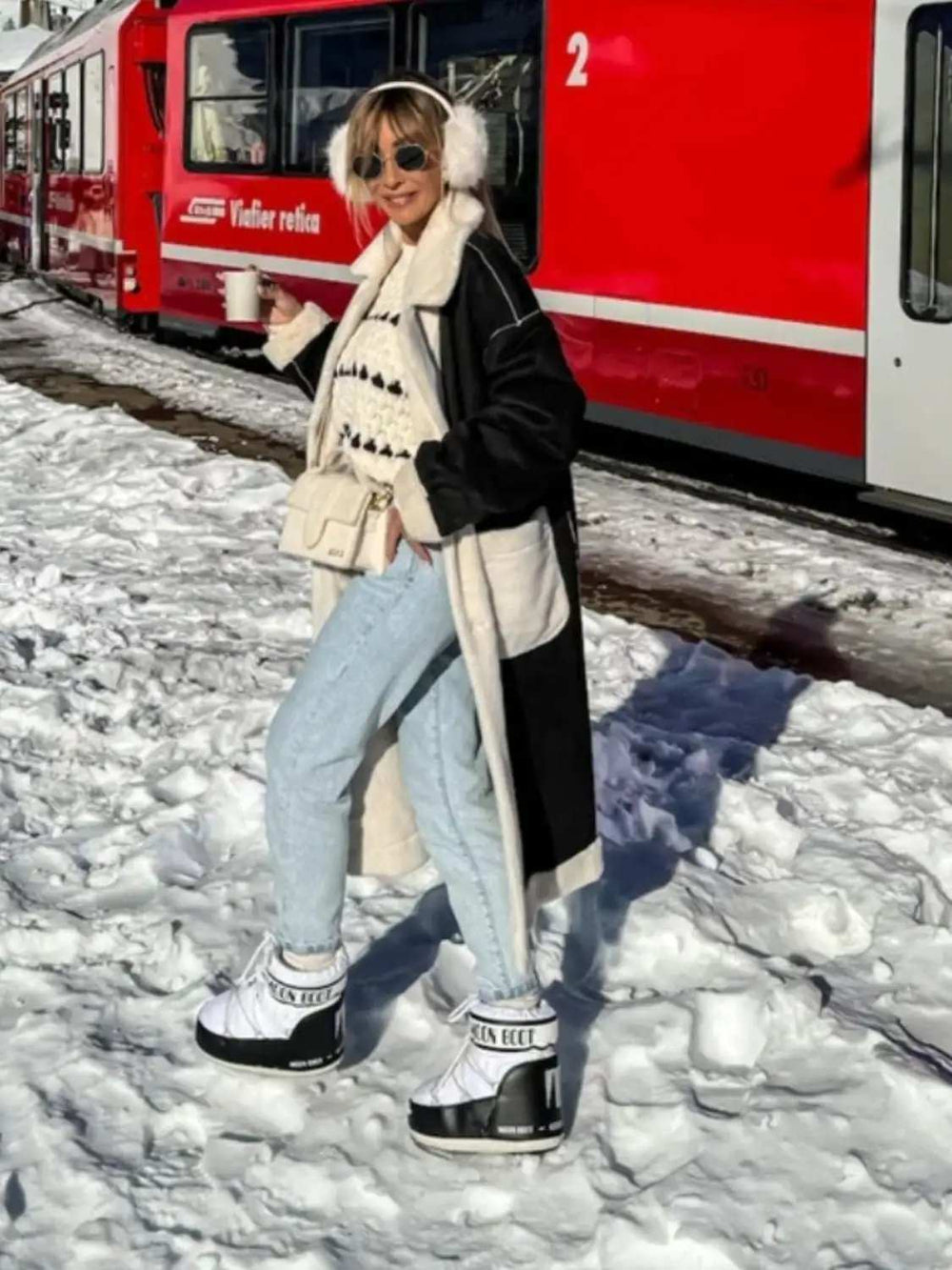 Contrast Round Neck Long Sleeve Sweater - Trendsi - Flyclothing LLC