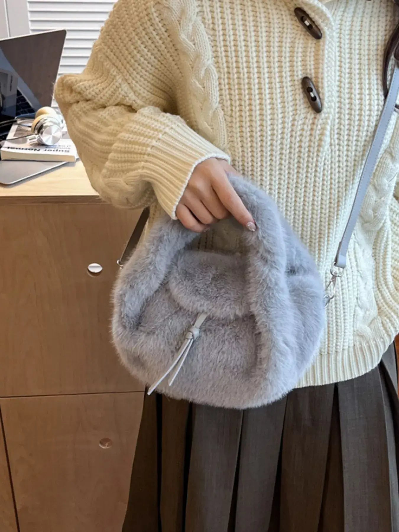 Fluffy Lightweight Handbag - Trendsi - Flyclothing LLC