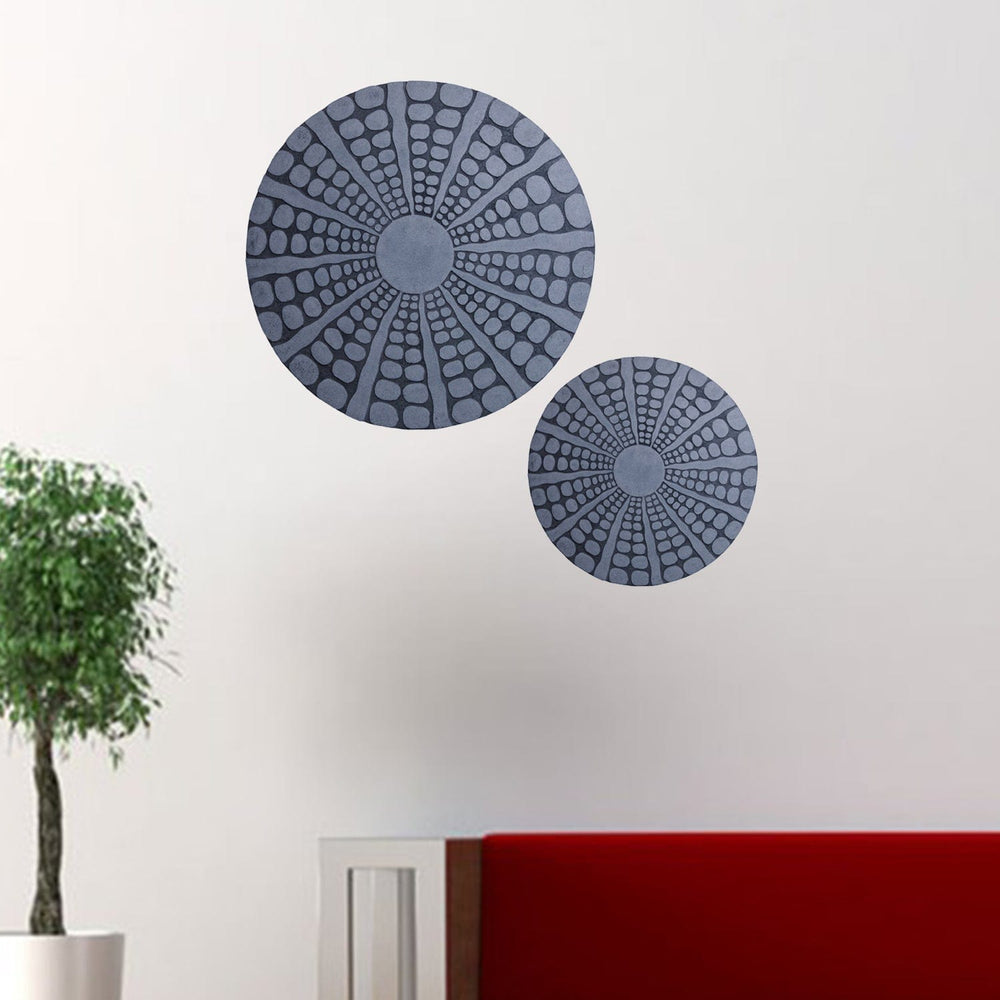 19" X 19" X 2" Sandstone, Fine Polished, Round With Stardust Pebble Finish - Wall Decor - Homeroots - Flyclothing LLC