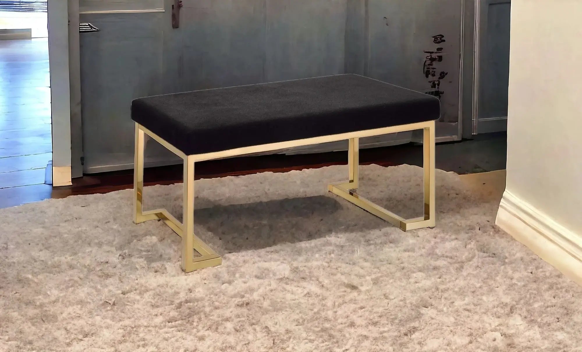 40" Black and Champagne Upholstered Faux Fur Bench - Homeroots - Flyclothing LLC