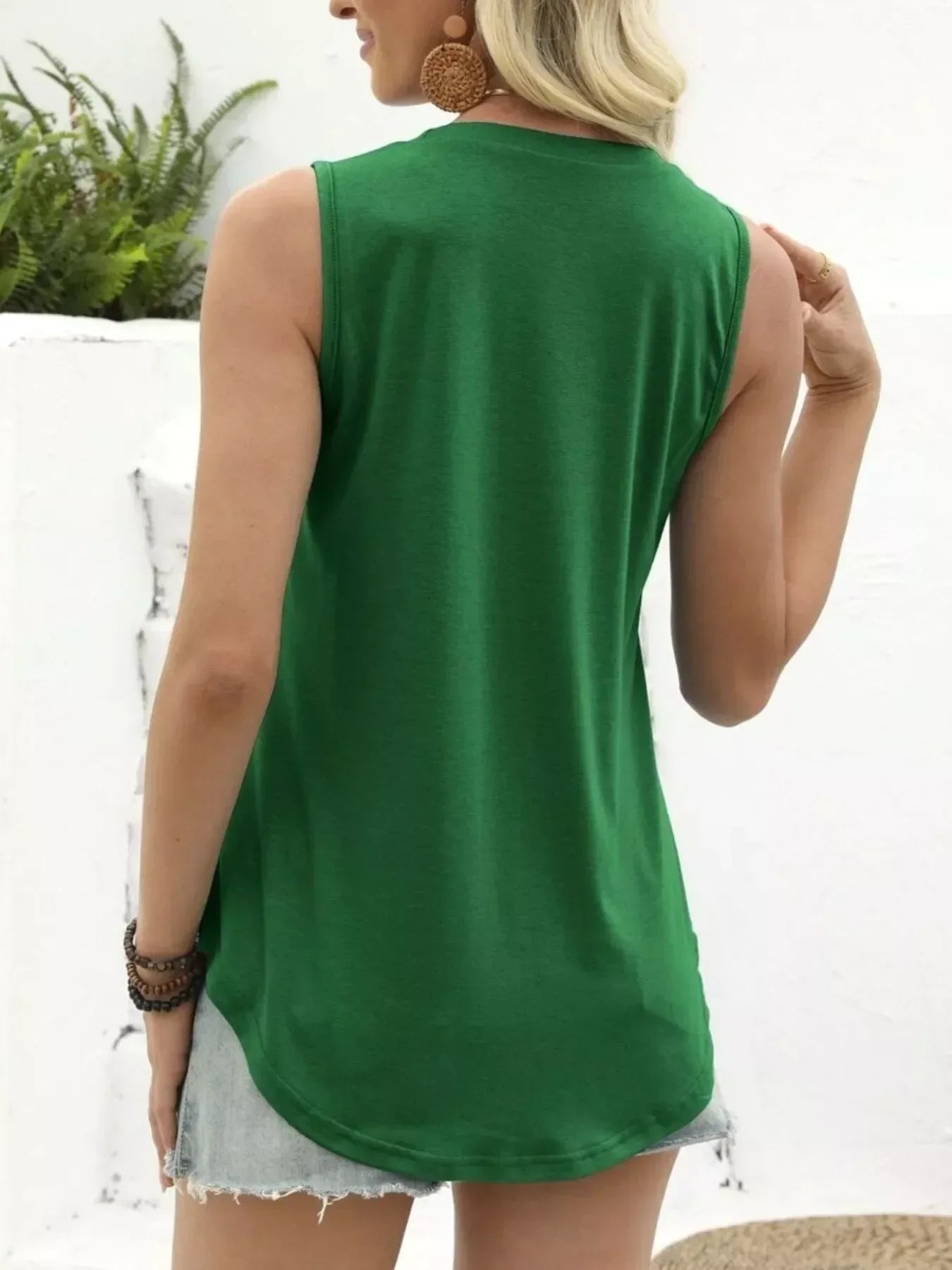 Round Neck Casual Tank Top - Trendsi - Flyclothing LLC