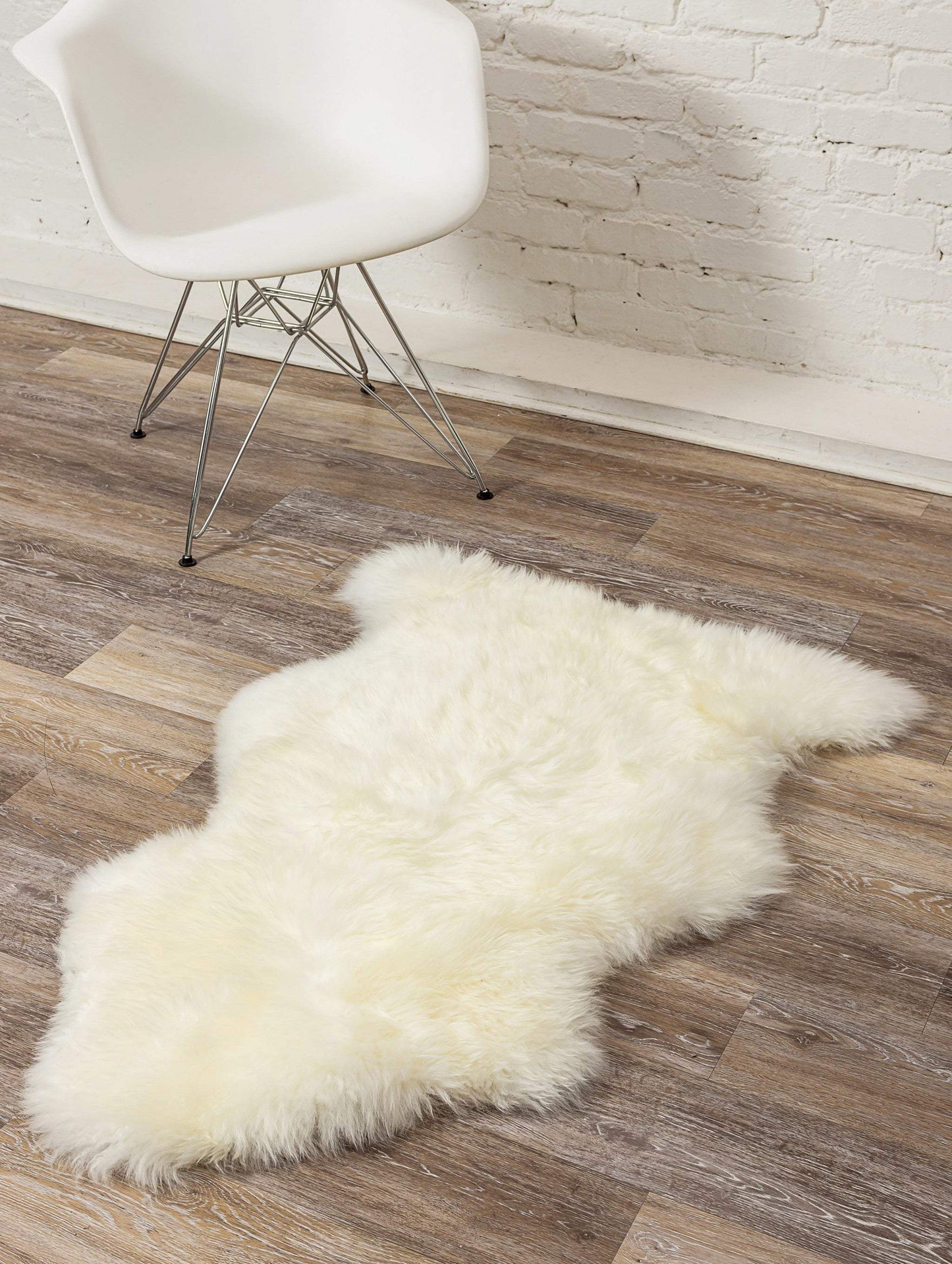 2' X 3' White Natural New Zealand Sheepskin Wool Area Rug - Homeroots - Flyclothing LLC