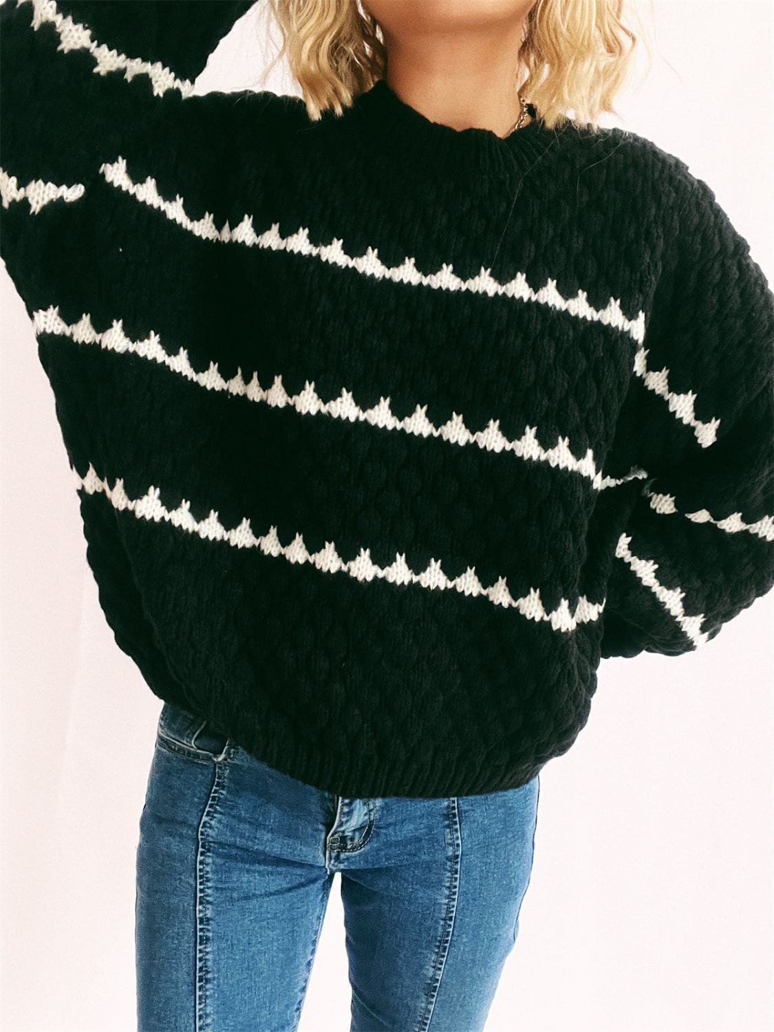 Contrast Stripes Round Neck Long Sleeve Sweater - Trendsi