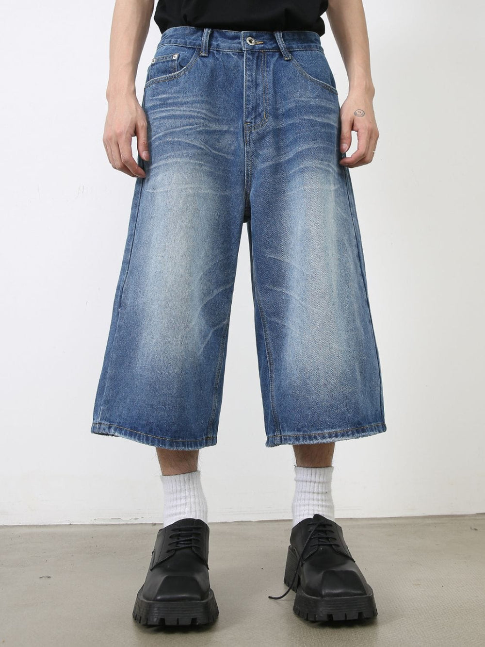 Men's Washed Denim Shorts with Pockets - Trendsi