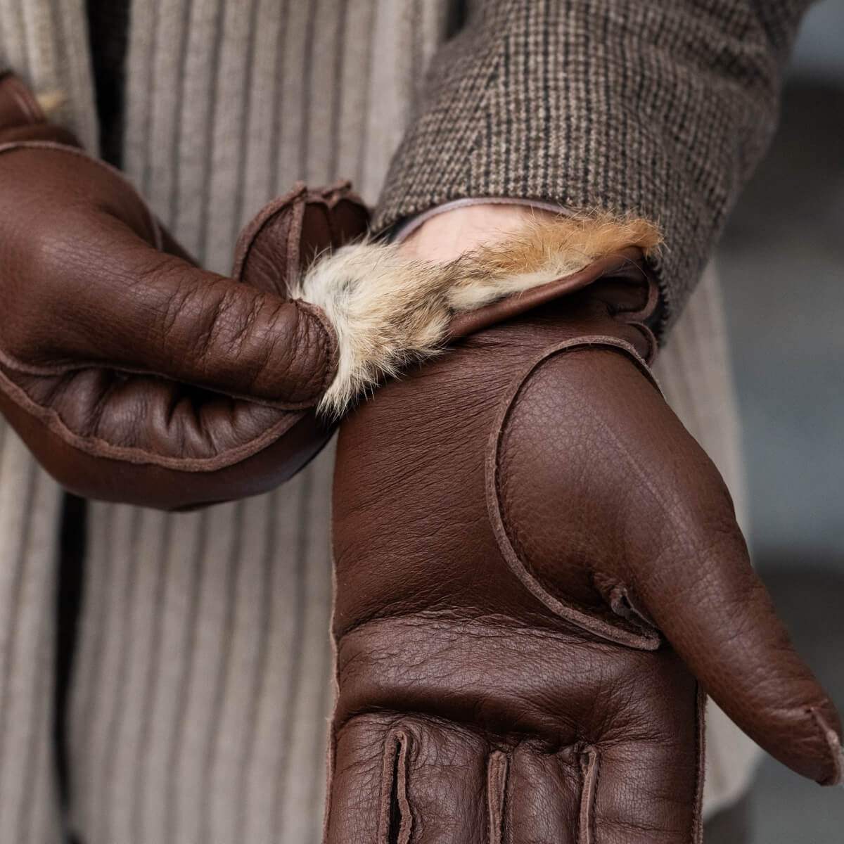 Diego (brown) - Italian gloves made of American deerskin leather with rabbit fur lining - Leather Gloves Online - Flyclothing LLC