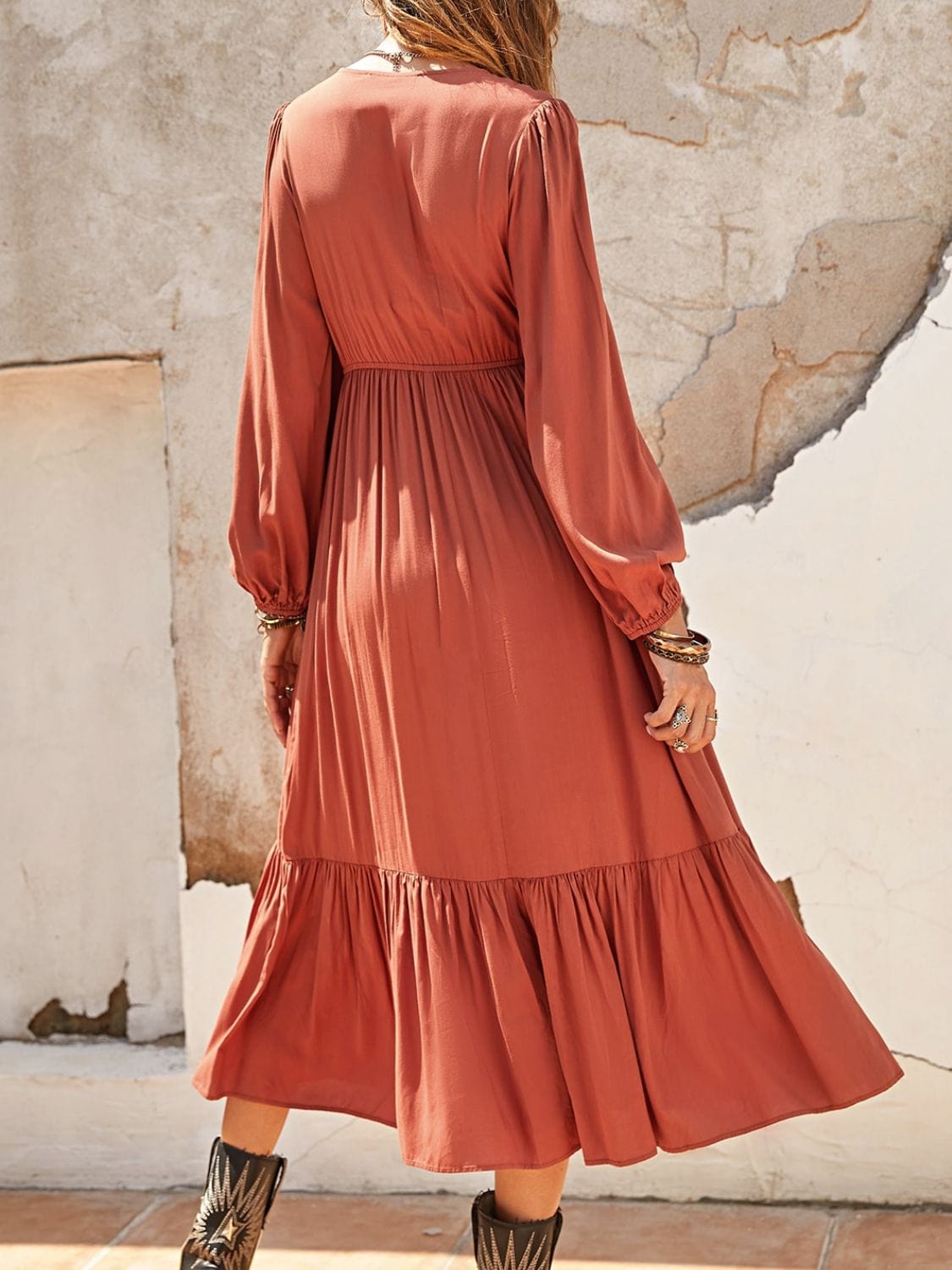 Ruched V-Neck Long Sleeve Midi Dress - Trendsi