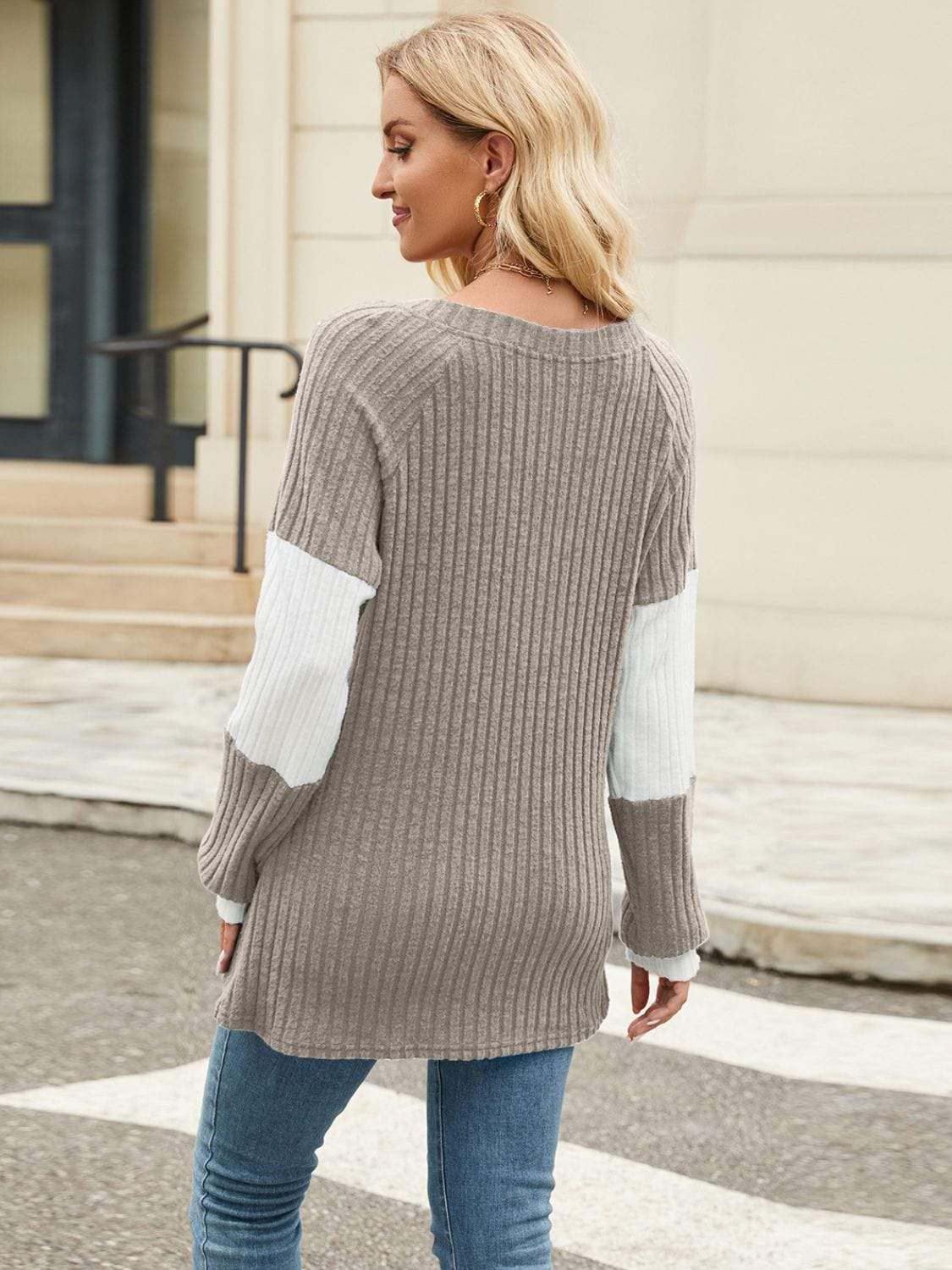 Color Block V-Neck Long Sleeve T-Shirt - Trendsi - Flyclothing LLC