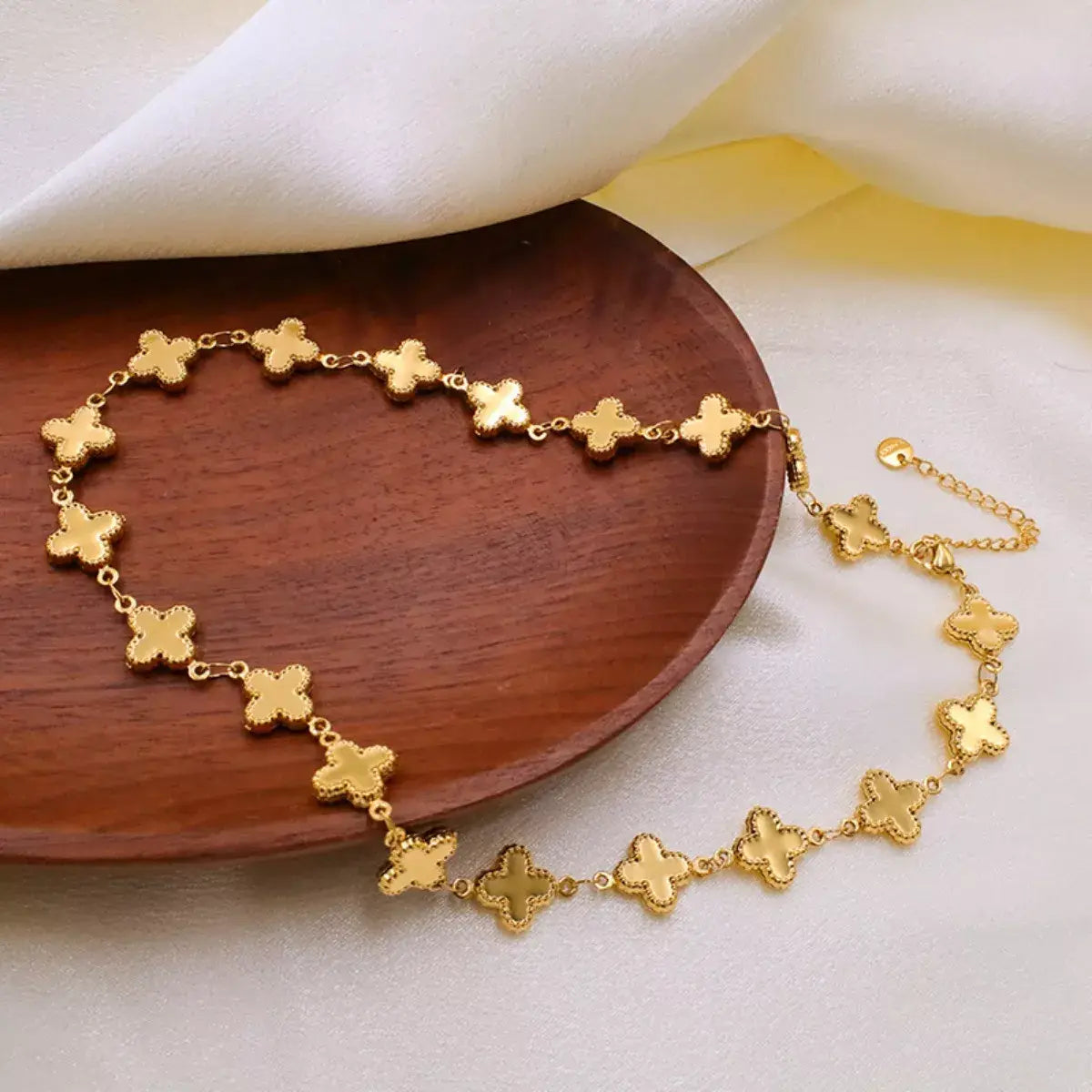 18K Gold-Plated Clover Charm Necklace - Trendsi - Flyclothing LLC