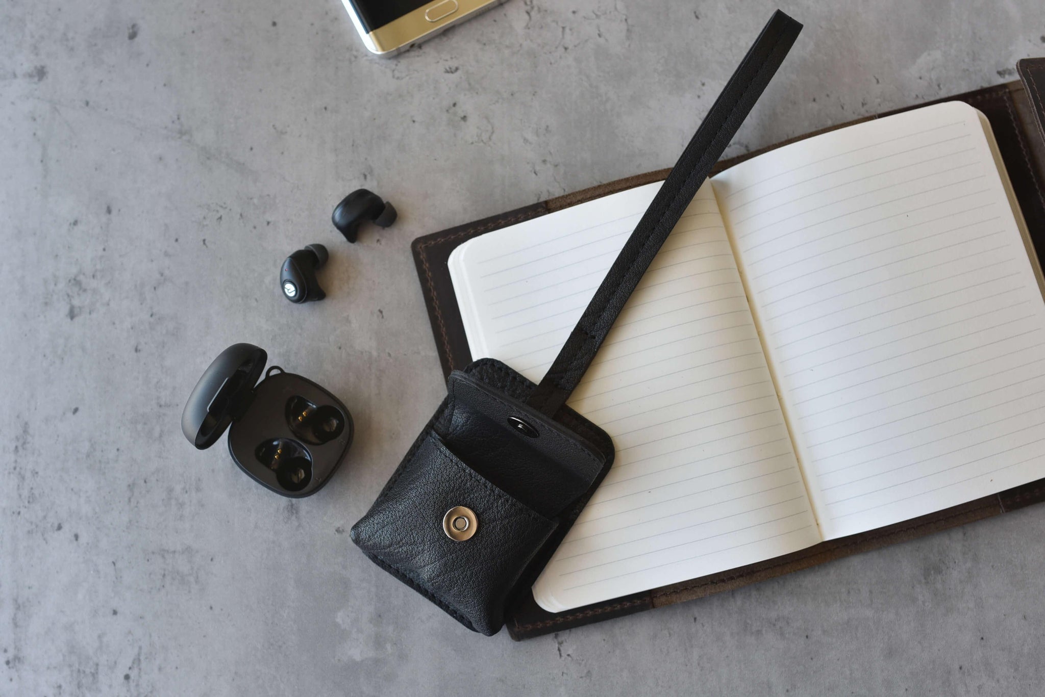 Leather Airpod Holder - Kiko Leather - Flyclothing LLC