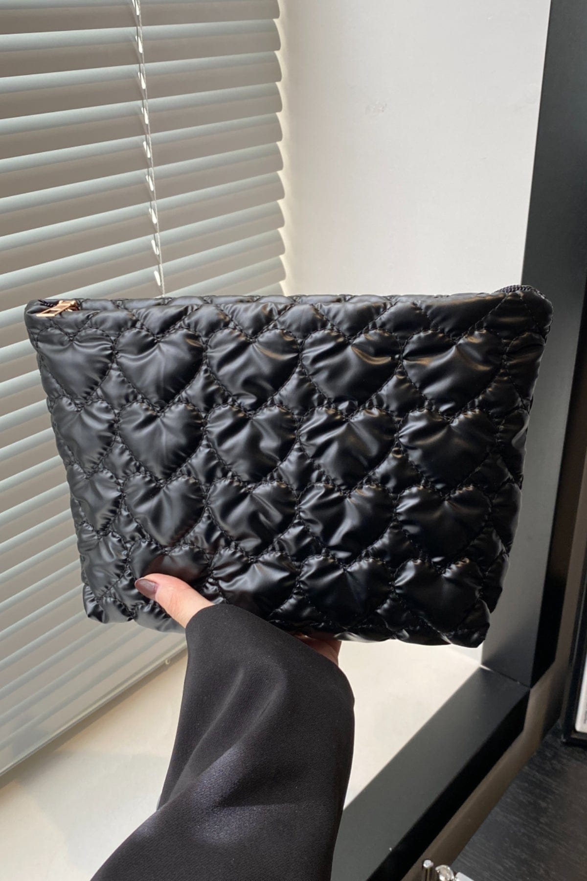 Ruched Heart Clutch with Zipper - Trendsi