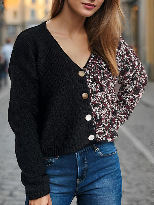 Contrast Button Up V-Neck Cropped Cardigan - Trendsi