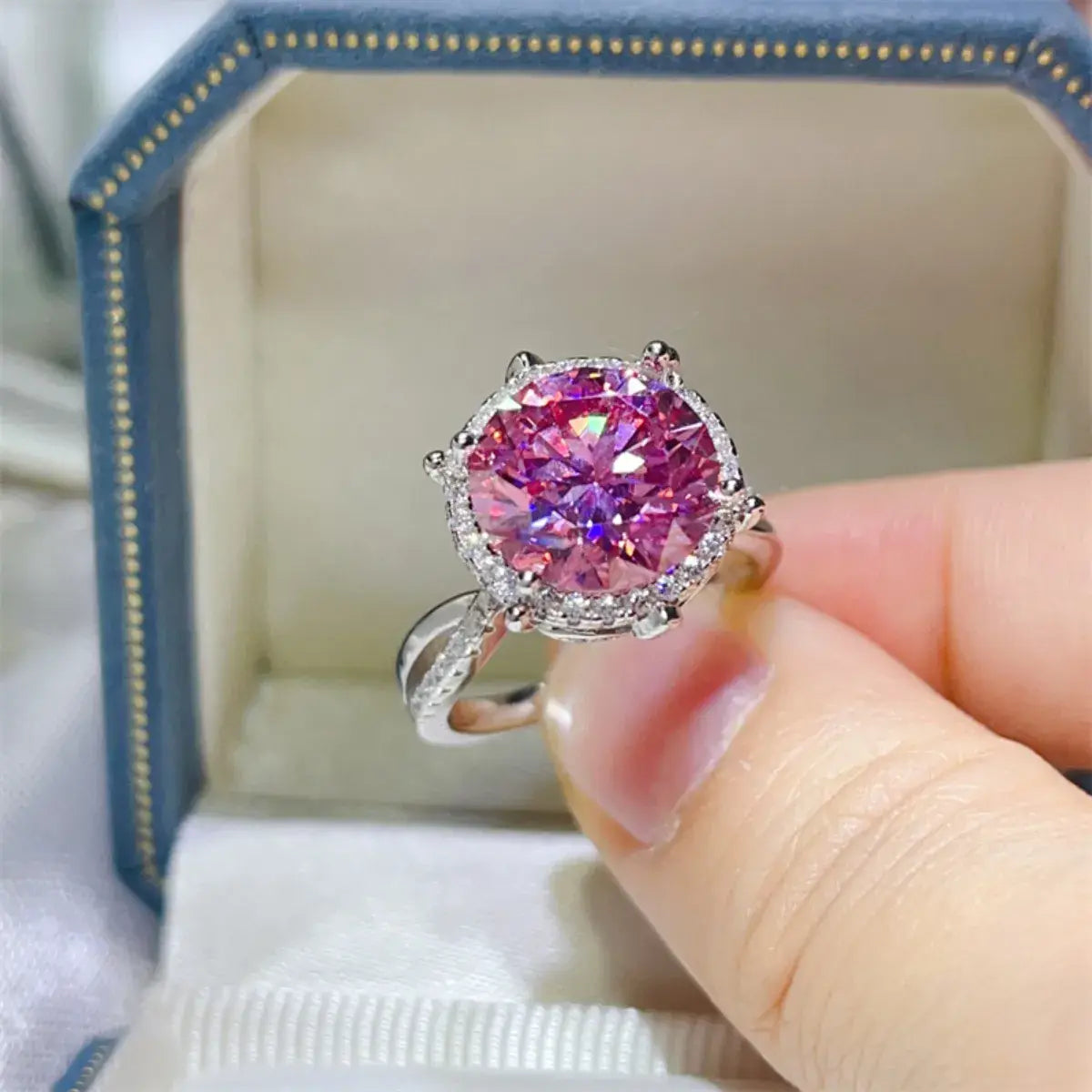 5 Carat Moissanite Halo Engagement Ring - Trendsi - Flyclothing LLC