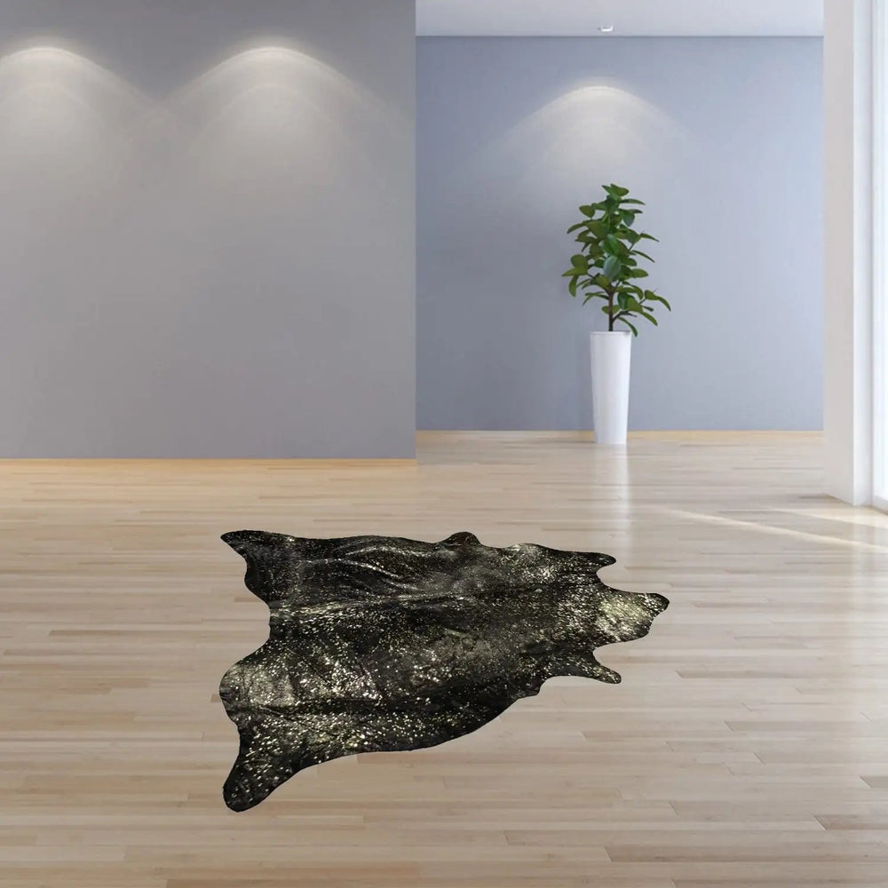 72" X 84" Chocolate And Gold Cowhide - Area Rug - Homeroots - Flyclothing LLC