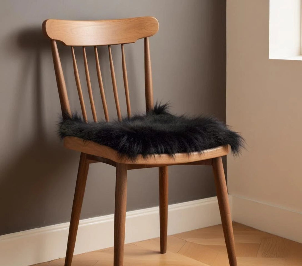 17" X 17" Black Sheepskin Solid Color Pad - Homeroots