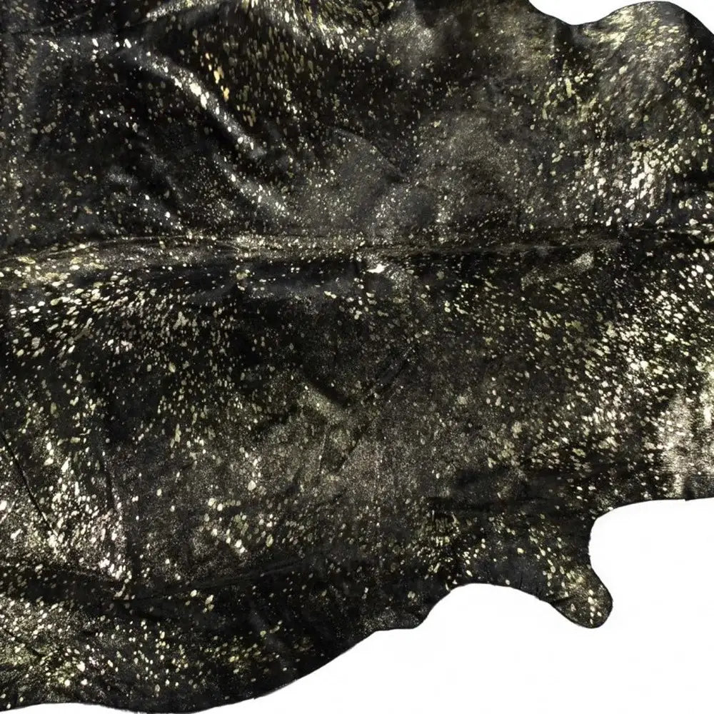 60" X 84" Chocolate And Gold Cowhide - Area Rug - Homeroots - Flyclothing LLC