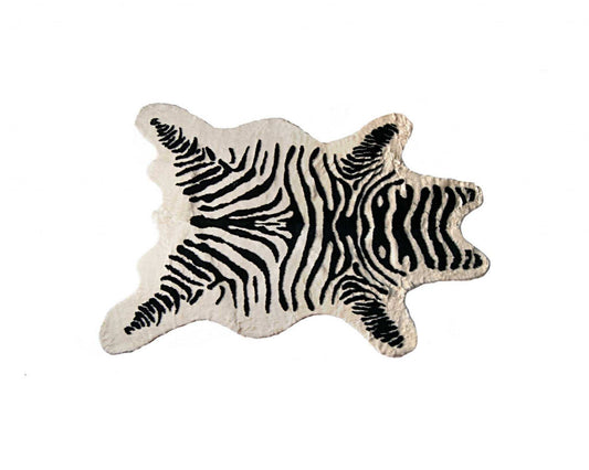 5' X 7' Black and White Faux Cowhide Zebra Print Area Rug - Homeroots - Flyclothing LLC