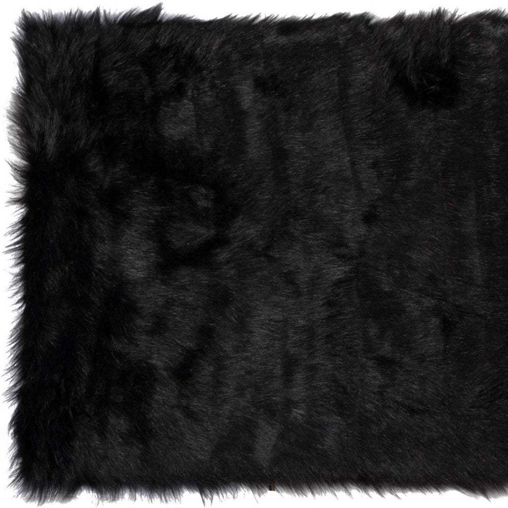 3' X 5' Black Rectangular Faux Fur - Area Rug - Homeroots - Flyclothing LLC