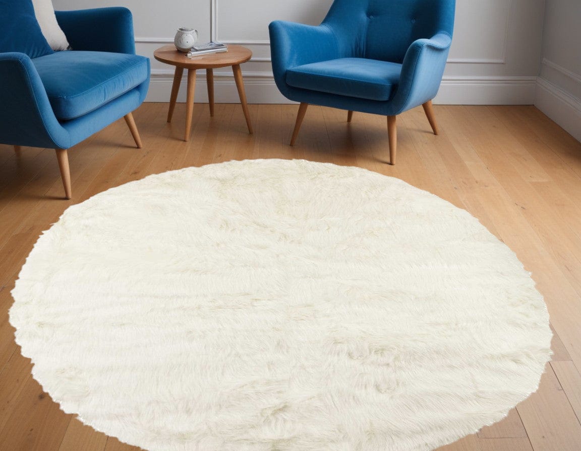 72" Off White Circular Faux Fur Area Rug - Homeroots - Flyclothing LLC