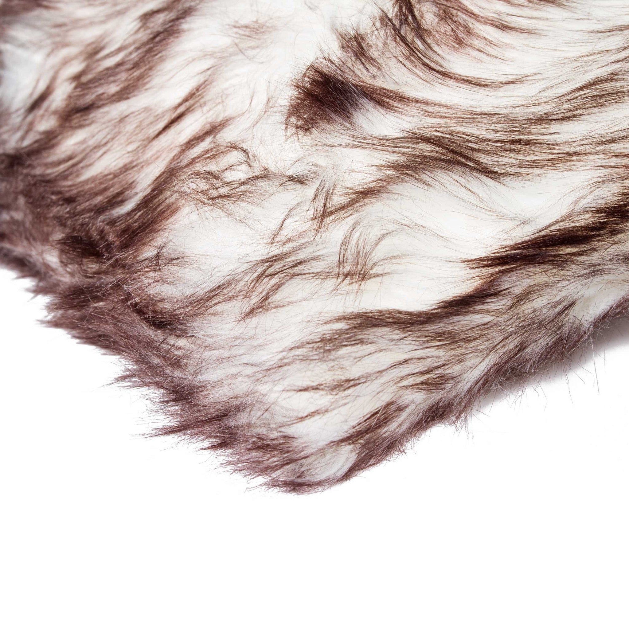 24" X 36" X 1.5" Gradient Chocolate Faux Sheepskin - Area Rug - Homeroots - Flyclothing LLC