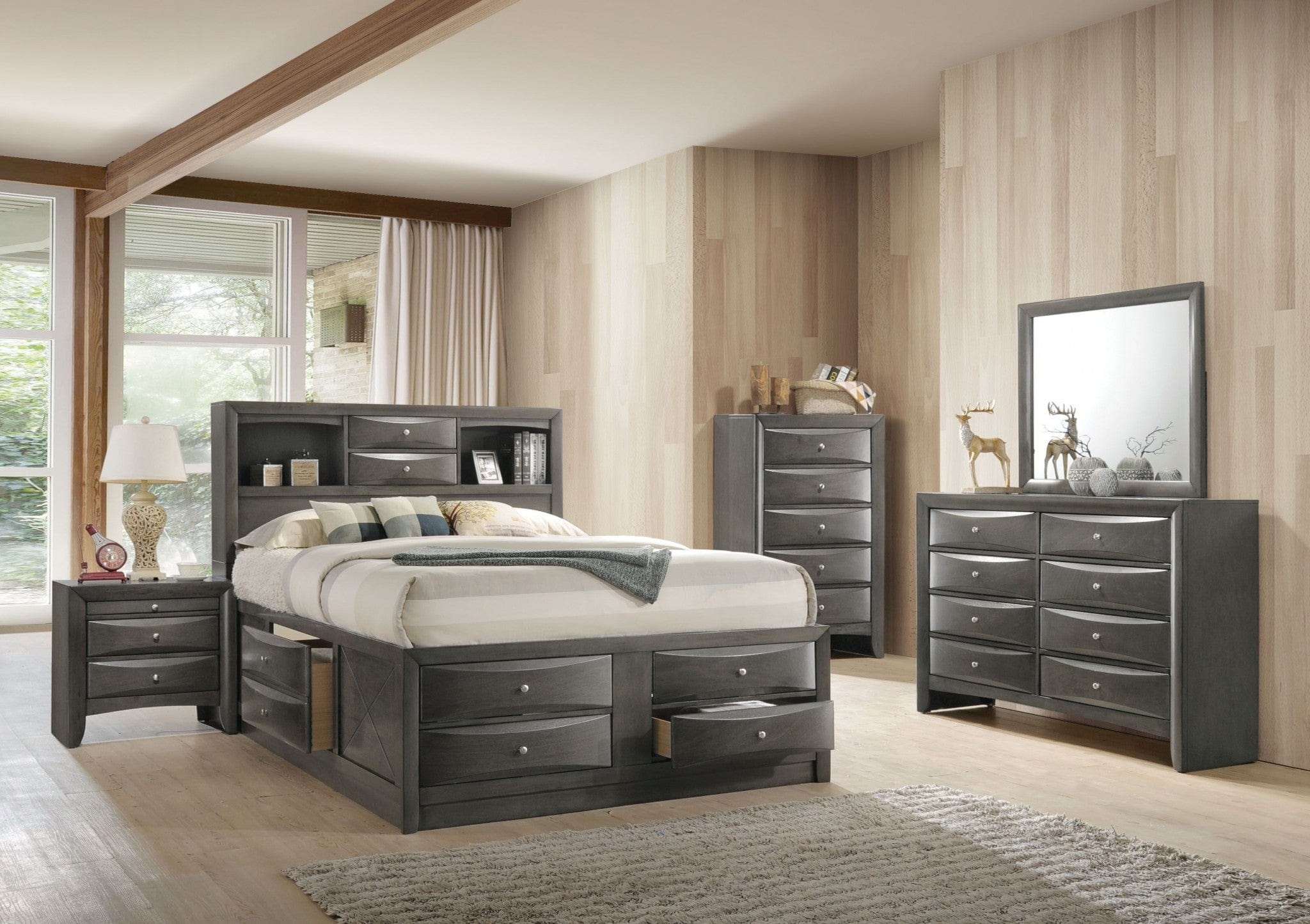 32" Gray Solid Wood - Homeroots - Flyclothing LLC