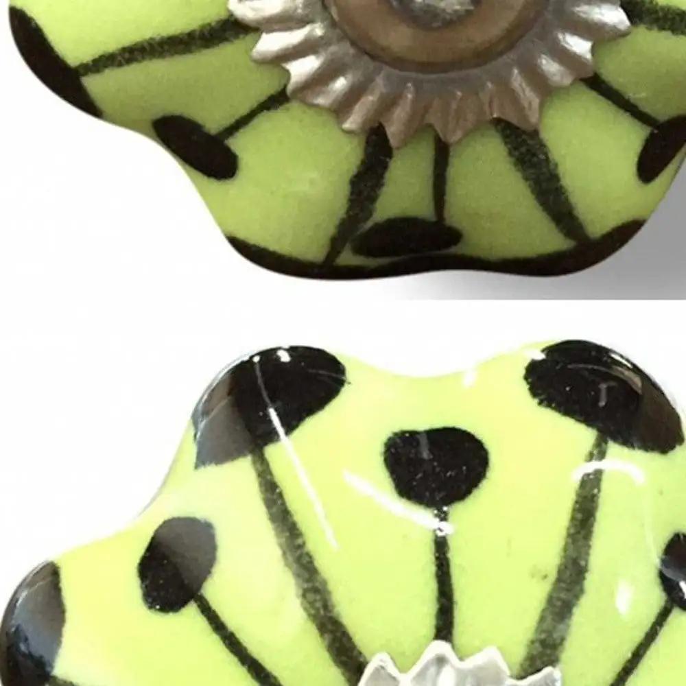 1.5" X 1.5" X 1.5" Lemon Black And Silver Knobs 8 Pack - Homeroots - Flyclothing LLC