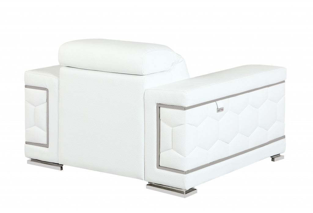 29" To 38" White Sturdy Chair - Homeroots - Flyclothing LLC