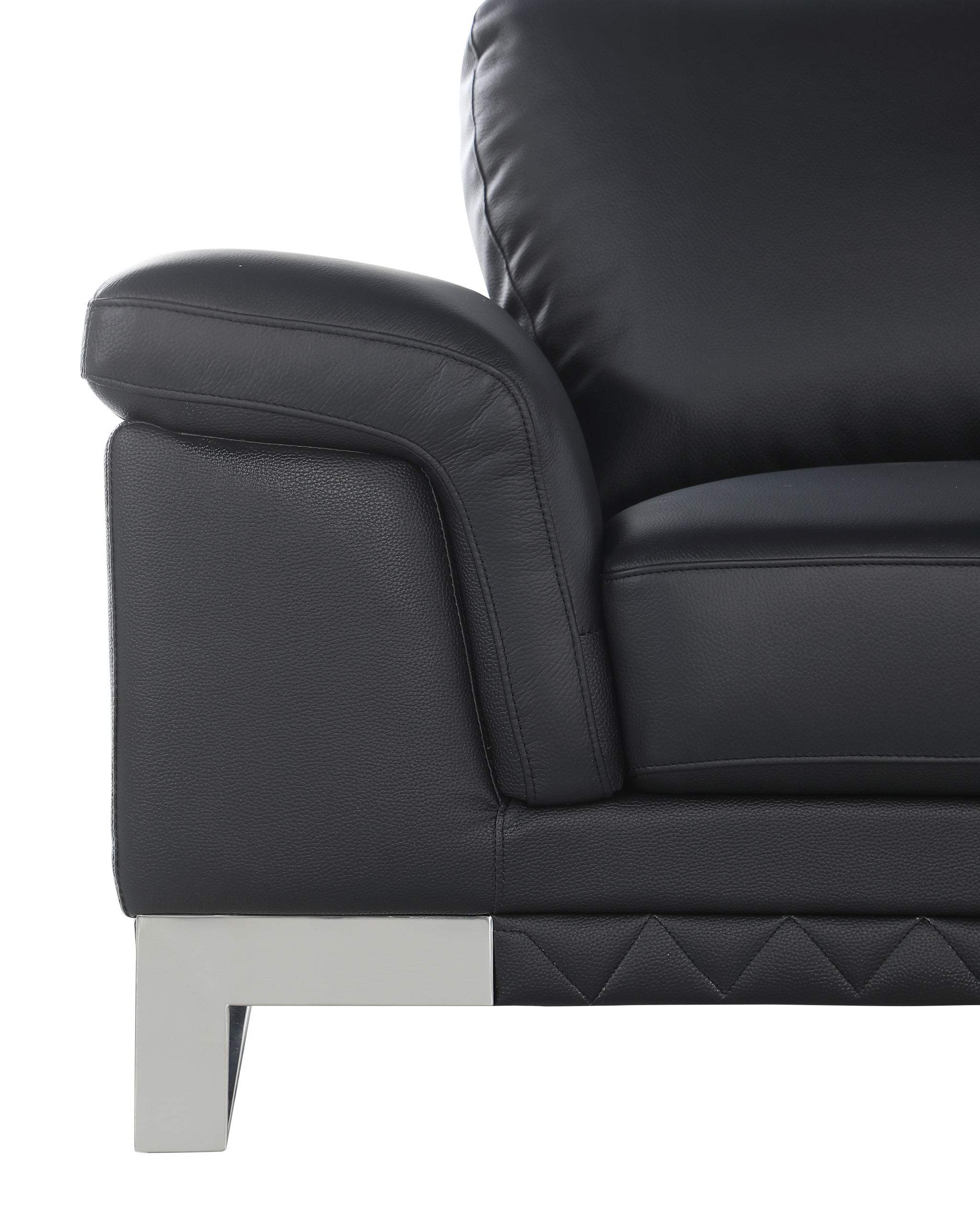 32" Black Lovely Leather Chair - Homeroots - Flyclothing LLC