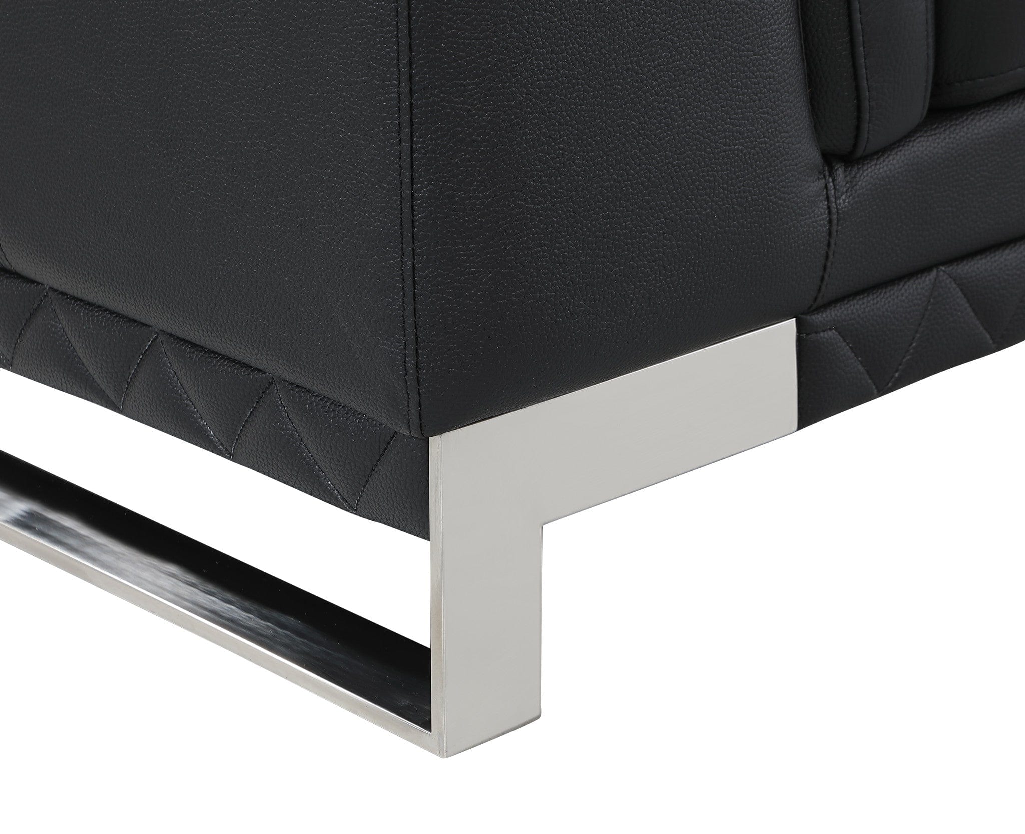 32" Black Lovely Leather Chair - Homeroots - Flyclothing LLC