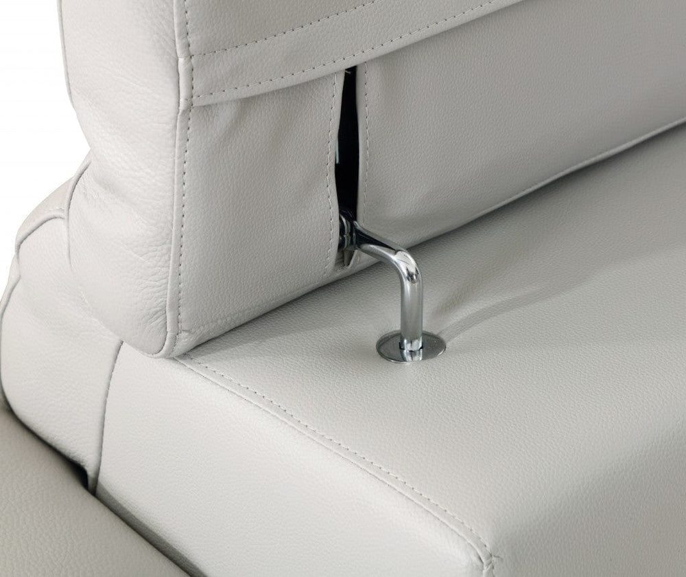 31" Light Grey Tasteful Leather Chair - Homeroots