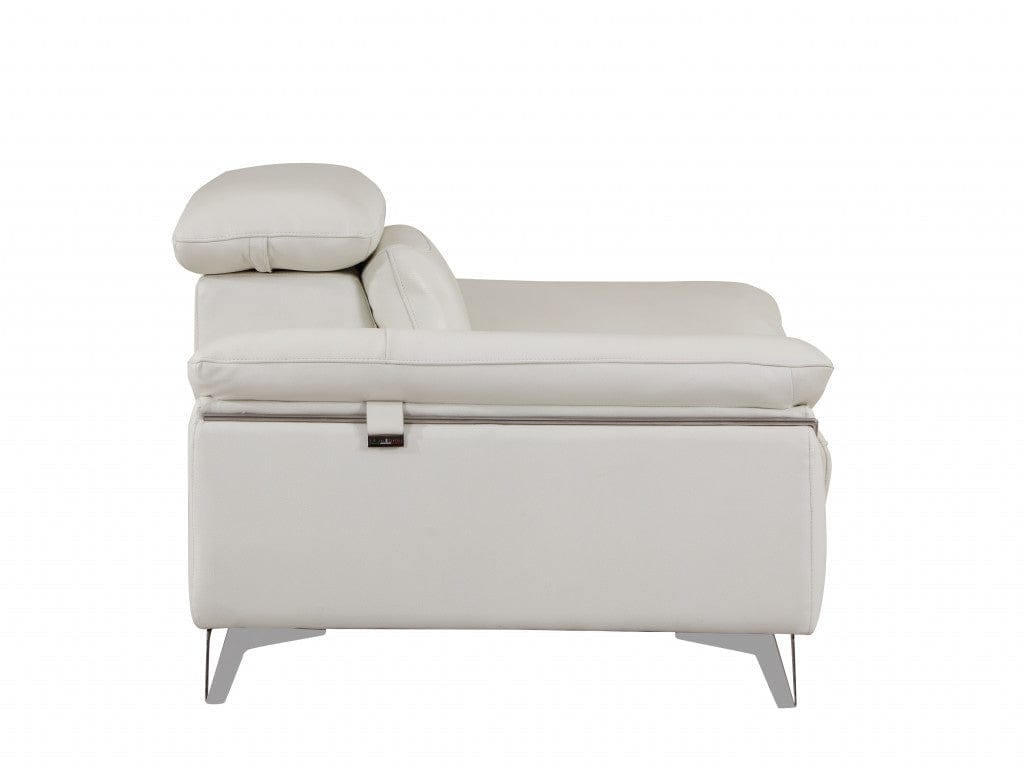 31" White Fashionable Leather Chair - Homeroots - Flyclothing LLC