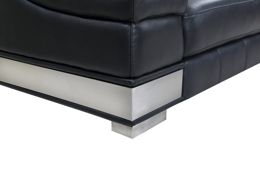31" To 39" Black Modern Leather Chair - Homeroots