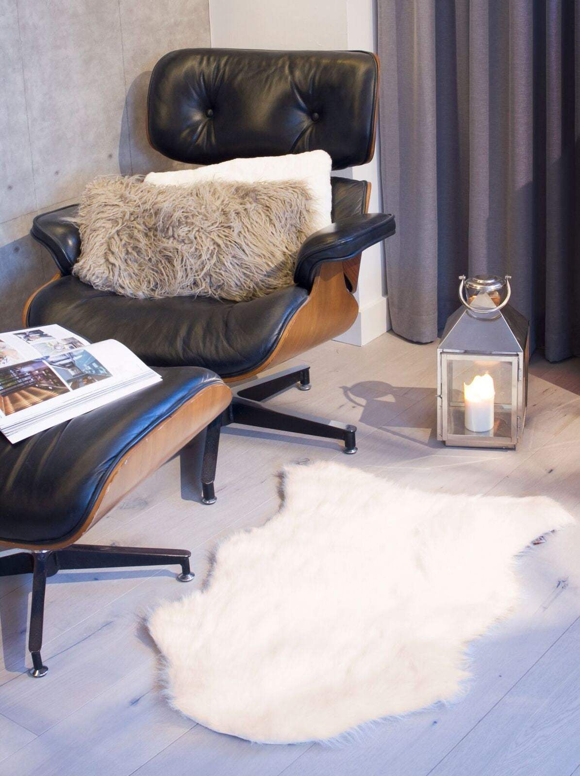 2' X 3' Off White Faux Sheepskin Shag Area Rug - Homeroots - Flyclothing LLC